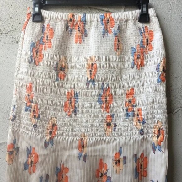 NEW NICHOLAS Smocked Floral Midi Skirt Size US 6 - Picture 7 of 14